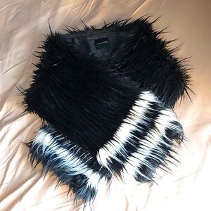 Marciano - GUESS faux fur scarf
